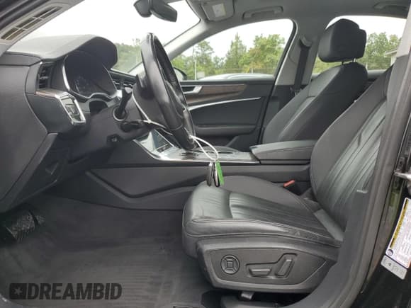 ✅ 2019 Audi A6 Premium • VIN: WAUK2AF22KN019749 • Lot: 69570715. Listed on Copart with 121,388 mi. Free auction sales archive from the USA and detailed vehicle history report at DreamBid. Image 7.