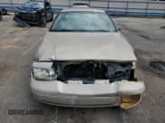 ✅ 1998 Ford Crown Victoria • VIN: 2FAFP73W0WX162676 • Lot: 71668134. Listed on Copart with 106,167 mi. Free auction sales archive from the USA and detailed vehicle history report at DreamBid. Image 5.