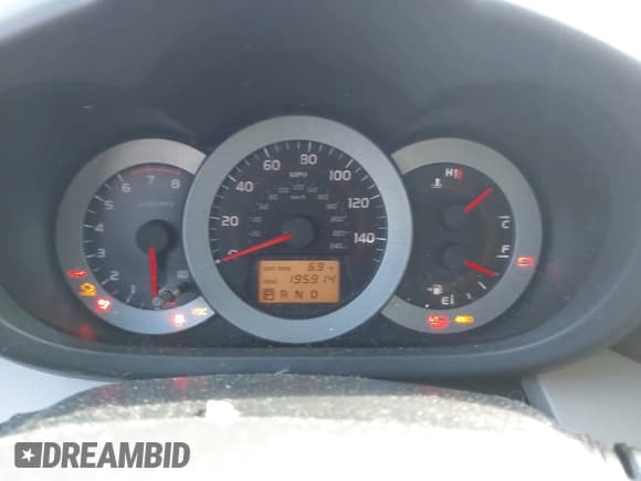 ✅ 2007 Toyota RAV4 Limited • VIN: JTMBK31V875040466 • Lot: 43086569. Listed on IAAI with 195,914 mi. Free auction sales archive from the USA and detailed vehicle history report at DreamBid. Image 7.