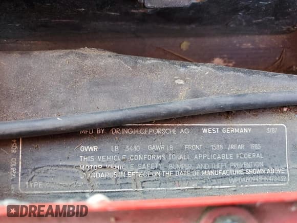 ✅ 1987 Porsche 944 • VIN: WP0AB0948HN475432 • Lot: 56987175. Listed on Copart with 92,138 mi. Free auction sales archive from the USA and detailed vehicle history report at DreamBid. Image 12.