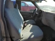 ✅ 2001 Chevrolet S-10 • VIN: 1GCCS14W618204039 • Lot: 50058715. Listed on Copart with 118,744 mi. Free auction sales archive from the USA and detailed vehicle history report at DreamBid. Image 10.