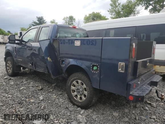 ✅ 2019 Ford F-250 XL • VIN: 1FT7X2BT1KEE95571 • Lot: 62677135. Listed on Copart with 136,344 mi. Free auction sales archive from the USA and detailed vehicle history report at DreamBid. Image 2.