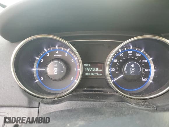 ✅ 2012 Hyundai Sonata SE • VIN: 5NPEC4AB6CH439568 • Lot: 91496325. Wystawiony na Copart z przebiegiem 126 974 mil. Bezpłatny archiwum sprzedaży aukcyjnych z USA i szczegółowy raport historii pojazdu na DreamBid. Zdjęcie 9.