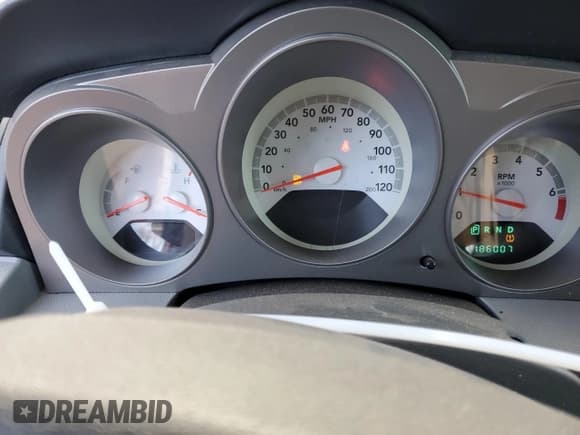 ✅ 2008 Dodge Avenger SE • VIN: 1B3LC46K78N660475 • Lot: 78058914. Wystawiony na Copart z przebiegiem 186 007 mil. Bezpłatny archiwum sprzedaży aukcyjnych z USA i szczegółowy raport historii pojazdu na DreamBid. Zdjęcie 9.