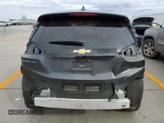 2020 Chevrolet Bolt EV LT z VIN 1G1FY6S08L4113414, wystawiony jako Copart lot #45658174 z przebiegiem 62 466 mil mil oraz . Historia ofert i sprzedaży dostępna na DreamBid. Obrazek 6.