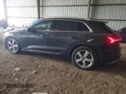 ✅ 2019 Audi e-tron Premium Plus • VIN: WA1LABGE4KB013178 • Lot: 45377123. Wystawiony na Copart z przebiegiem 24 814 mil. Bezpłatny archiwum sprzedaży aukcyjnych z USA i szczegółowy raport historii pojazdu na DreamBid. Zdjęcie 2.