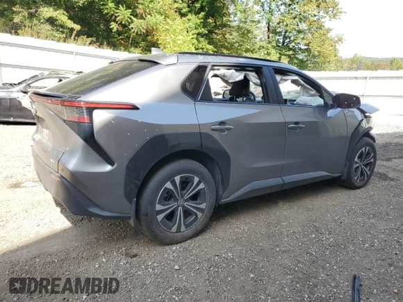 ✅ 2024 Toyota bZ4X XLE • VIN: JTMABACA9RA065283 • Lot: 80608465. Listed on Copart with 13,126 mi. Free auction sales archive from the USA and detailed vehicle history report at DreamBid. Image 3.