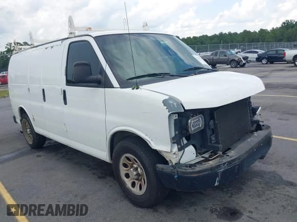 ✅ 2011 Chevrolet Express Cargo • VIN: 1GCSGAFX5B1125863 • Lot: 42799239. Listed on IAAI with 244,007 mi. Free auction sales archive from the USA and detailed vehicle history report at DreamBid. Image 1.