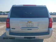 ✅ 2015 Chevrolet Suburban LT • VIN: 1GNSCJKC9FR271308 • Lot: 42896617. Wystawiony na IAAI z przebiegiem 202 547 mil. Bezpłatny archiwum sprzedaży aukcyjnych z USA i szczegółowy raport historii pojazdu na DreamBid. Zdjęcie 16.