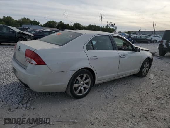 ✅ 2010 Mercury Milan Premier • VIN: 3MEHM0JA1AR642337 • Lot: 69718484. Wystawiony na Copart z przebiegiem Nie podano. Bezpłatny archiwum sprzedaży aukcyjnych z USA i szczegółowy raport historii pojazdu na DreamBid. Zdjęcie 3.