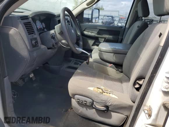 2007 Dodge 1500 SLT z VIN 3D7KS19D07G843786, wystawiony jako Copart lot #56903235 z przebiegiem 190 310 mil mil oraz Nie do naprawy • Non repairable. Historia ofert i sprzedaży dostępna na DreamBid. Obrazek 7.