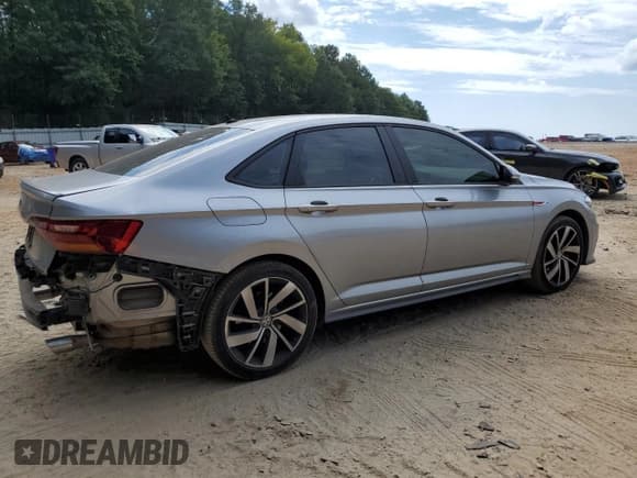 ✅ 2019 Volkswagen Jetta S • VIN: 3VW5T7BU9KM212835 • Lot: 81791585. Listed on Copart with 78,389 mi. Free auction sales archive from the USA and detailed vehicle history report at DreamBid. Image 3.
