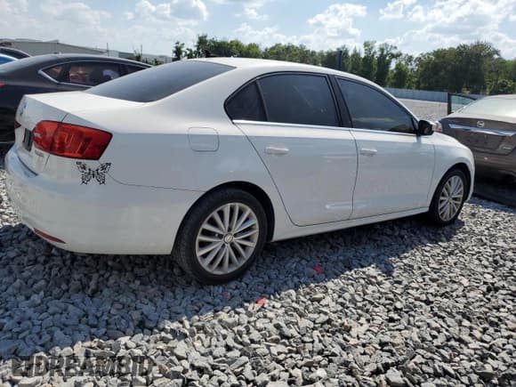 ✅ 2011 Volkswagen Jetta SEL • VIN: 3VWLX7AJ2BM351398 • Lot: 57559365. Listed on Copart with 183,376 mi. Free auction sales archive from the USA and detailed vehicle history report at DreamBid. Image 3.