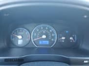 ✅ 2008 Hyundai Santa Fe GLS • VIN: 5NMSG13D38H166498 • Lot: 91358365. Listed on Copart with 95,560 mi. Free auction sales archive from the USA and detailed vehicle history report at DreamBid. Image 9.