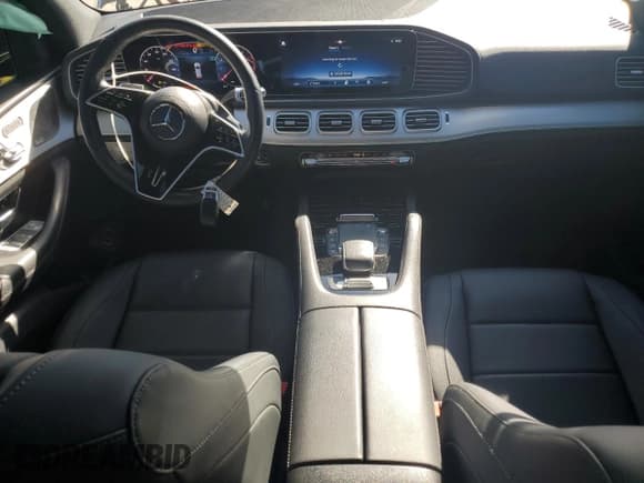 ✅ 2024 Mercedes-Benz GLS 450 • VIN: 4JGFF5KE9RB084010 • Lot: 83999235. Listed on Copart with 21,712 mi. Free auction sales archive from the USA and detailed vehicle history report at DreamBid. Image 8.