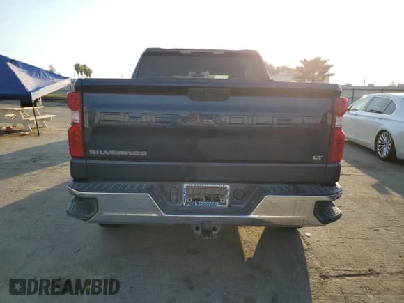 ✅ 2021 Chevrolet Silverado 1500 LT • VIN: 3GCPWCEKXMG297711 • Lot: 63283864. Wystawiony na Copart z przebiegiem 101 842 mil. Bezpłatny archiwum sprzedaży aukcyjnych z USA i szczegółowy raport historii pojazdu na DreamBid. Zdjęcie 6.