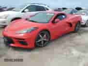 2021 Chevrolet Corvette 3LT z VIN 1G1YC3D46M5103255, wystawiony jako Copart lot #73980654 z przebiegiem Nie podano mil oraz Szkoda całkowita • Salvage title. Historia ofert i sprzedaży dostępna na DreamBid. Obrazek 1.