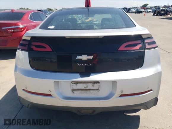 ✅ 2011 Chevrolet Volt • VIN: 1G1RD6E42BU101281 • Lot: 66031264. Wystawiony na Copart z przebiegiem 252 452 mil. Bezpłatny archiwum sprzedaży aukcyjnych z USA i szczegółowy raport historii pojazdu na DreamBid. Zdjęcie 6.
