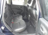 ✅ 2019 Jeep Compass Limited • VIN: 3C4NJDCB9KT618964 • Lot: 43317981. Wystawiony na IAAI z przebiegiem 93 343 mil. Bezpłatny archiwum sprzedaży aukcyjnych z USA i szczegółowy raport historii pojazdu na DreamBid. Zdjęcie 8.