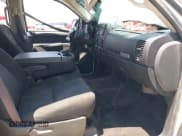 ✅ 2014 Chevrolet Silverado 2500HD LT • VIN: 1GC1KXCG9EF189560 • Lot: 42597641. Listed on IAAI with 178,900 mi. Free auction sales archive from the USA and detailed vehicle history report at DreamBid. Image 5.