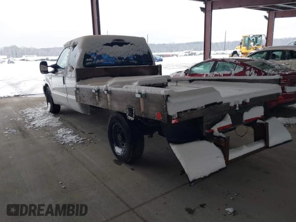 ✅ 2000 Ford F-350 • VIN: 1FDSX34S6YEB45278 • Lot: 41565316. Listed on IAAI with 260,783 mi. Free auction sales archive from the USA and detailed vehicle history report at DreamBid. Image 3.