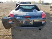 ✅ 2007 Pontiac Solstice • VIN: 1G2MB35B27Y112046 • Lot: 84575045. Wystawiony na Copart z przebiegiem 32 116 mil. Bezpłatny archiwum sprzedaży aukcyjnych z USA i szczegółowy raport historii pojazdu na DreamBid. Zdjęcie 6.