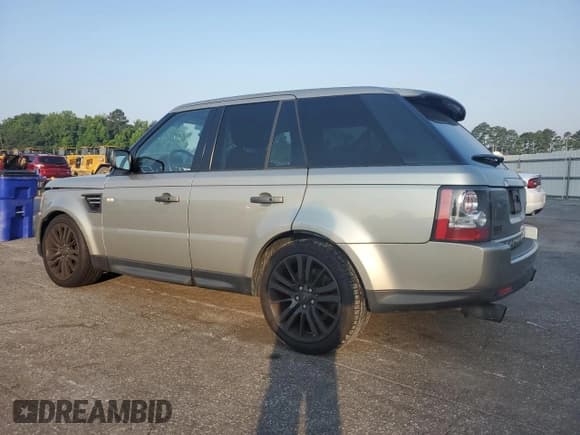✅ 2010 Land Rover Range Rover Sport HSE Lux • VIN: SALSK2D40AA216897 • Лот: 61904275. Опубликован ранее на Copart с пробегом 117 262 миль. Бесплатный доступ к архиву аукционных продаж из США и подробный отчёт об истории автомобиля на DreamBid. Изображение 2.