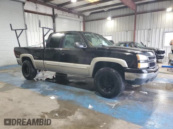 ✅ 2006 Chevrolet Silverado 1500 LT1 • VIN: 1GCEK19B06Z256962 • Лот: 70254754. Опубликован ранее на Copart с пробегом 219 744 миль. Бесплатный доступ к архиву аукционных продаж из США и подробный отчёт об истории автомобиля на DreamBid. Изображение 4.