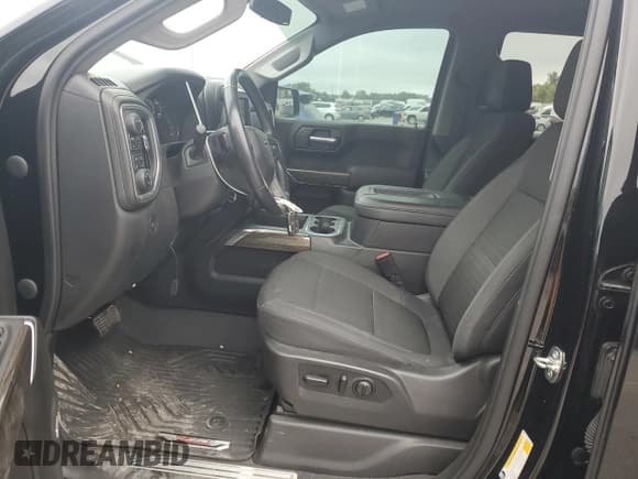 ✅ 2020 Chevrolet Silverado 1500 RST • VIN: 1GCUYEED3LZ221949 • Lot: 82327815. Wystawiony na Copart z przebiegiem 140 496 mil. Bezpłatny archiwum sprzedaży aukcyjnych z USA i szczegółowy raport historii pojazdu na DreamBid. Zdjęcie 7.