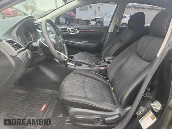 ✅ 2017 Nissan Sentra SV • VIN: 3N1AB7AP5HY344124 • Lot: 92530975. Wystawiony na Copart z przebiegiem 167 428 mil. Bezpłatny archiwum sprzedaży aukcyjnych z USA i szczegółowy raport historii pojazdu na DreamBid. Zdjęcie 7.