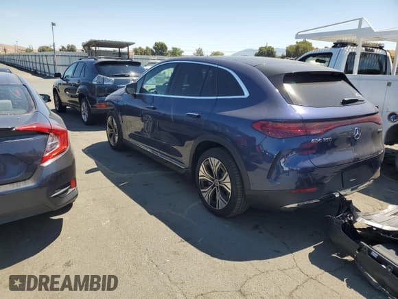 ✅ 2023 Mercedes-Benz EQE 350 • VIN: 4JGGM1CB5PA039155 • Lot: 68113174. Wystawiony na Copart z przebiegiem 8 472 mil. Bezpłatny archiwum sprzedaży aukcyjnych z USA i szczegółowy raport historii pojazdu na DreamBid. Zdjęcie 2.