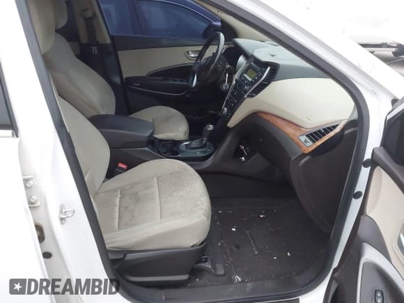 ✅ 2013 Hyundai Santa Fe Sport • VIN: 5XYZU3LBXDG016698 • Лот: 43553056. Опубликован ранее на IAAI с пробегом 135 419 миль. Бесплатный доступ к архиву аукционных продаж из США и подробный отчёт об истории автомобиля на DreamBid. Изображение 5.