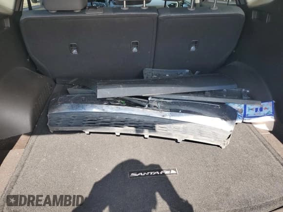 ✅ 2019 Hyundai Santa Fe SEL • VIN: 5NMS3CAD0KH001042 • Lot: 52078884. Wystawiony na Copart z przebiegiem 59 581 mil. Bezpłatny archiwum sprzedaży aukcyjnych z USA i szczegółowy raport historii pojazdu na DreamBid. Zdjęcie 12.