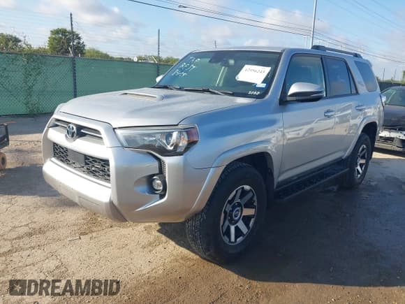 ✅ 2024 Toyota 4Runner TRD Off Road • VIN: JTERU5JR4R6238851 • Лот: 42956243. Опубликован ранее на IAAI с пробегом 39 809 миль. Бесплатный доступ к архиву аукционных продаж из США и подробный отчёт об истории автомобиля на DreamBid. Изображение 2.