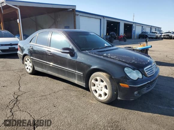 ✅ 2006 Mercedes-Benz C 280 Luxury • VIN: WDBRF92J56F821924 • Lot: 82152905. Wystawiony na Copart z przebiegiem 111 708 mil. Bezpłatny archiwum sprzedaży aukcyjnych z USA i szczegółowy raport historii pojazdu na DreamBid. Zdjęcie 4.