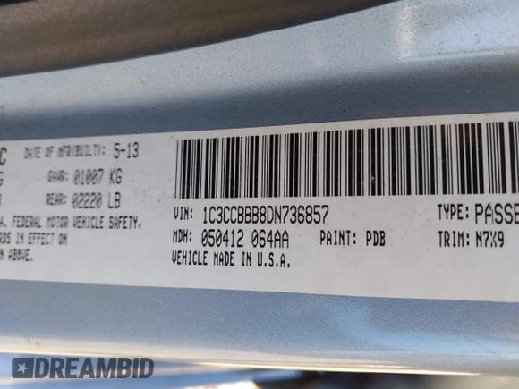 ✅ 2013 Chrysler 200 Touring • VIN: 1C3CCBBB8DN736857 • Lot: 43453414. Wystawiony na IAAI z przebiegiem 180 261 mil. Bezpłatny archiwum sprzedaży aukcyjnych z USA i szczegółowy raport historii pojazdu na DreamBid. Zdjęcie 9.