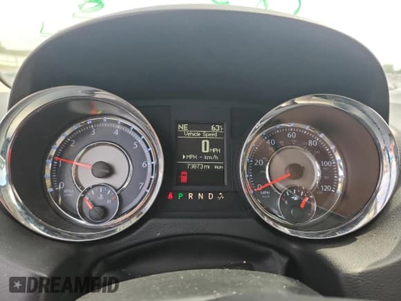 ✅ 2016 Chrysler Town & Country Limited Platinum • VIN: 2C4RC1GG0GR194035 • Lot: 80687765. Listed on Copart with 73,873 mi. Free auction sales archive from the USA and detailed vehicle history report at DreamBid. Image 9.