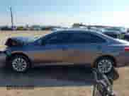 2016 Toyota Camry LE z VIN 4T4BF1FK8GR582035, wystawiony jako IAAI lot #43247554 z przebiegiem 175 993 mil mil oraz . Historia ofert i sprzedaży dostępna na DreamBid. Obrazek 14.