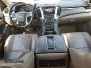 ✅ 2015 Chevrolet Tahoe LT • VIN: 1GNSKBKC2FR176727 • Лот: 84791455. Опубликован ранее на Copart с пробегом 217 188 миль. Бесплатный доступ к архиву аукционных продаж из США и подробный отчёт об истории автомобиля на DreamBid. Изображение 8.