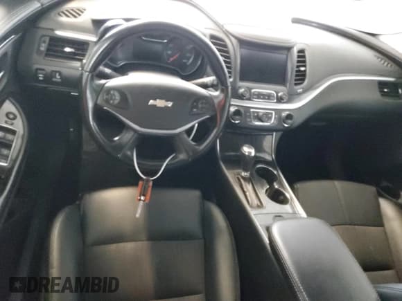 ✅ 2019 Chevrolet Impala LT • VIN: 2G11Z5SA0K9142606 • Лот: 70013104. Опубликован ранее на Copart с пробегом 71 259 миль. Бесплатный доступ к архиву аукционных продаж из США и подробный отчёт об истории автомобиля на DreamBid. Изображение 8.