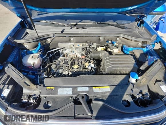 ✅ 2024 Volkswagen Atlas SEL R-Line • VIN: 1V2AE2CA9RC246805 • Lot: 82257165. Listed on Copart with 12,437 mi. Free auction sales archive from the USA and detailed vehicle history report at DreamBid. Image 11.