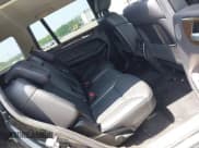 ✅ 2016 Mercedes-Benz GL 450 • VIN: 4JGDF6EEXGA669416 • Lot: 42576083. Wystawiony na IAAI z przebiegiem 151 971 mil. Bezpłatny archiwum sprzedaży aukcyjnych z USA i szczegółowy raport historii pojazdu na DreamBid. Zdjęcie 8.