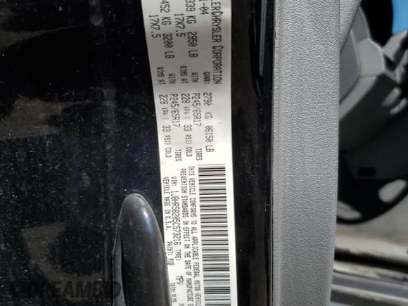 ✅ 2005 Jeep Grand Cherokee Limited • VIN: 1J8HR58205C573216 • Лот: 80379305. Опубликован ранее на Copart с пробегом 204 765 миль. Бесплатный доступ к архиву аукционных продаж из США и подробный отчёт об истории автомобиля на DreamBid. Изображение 14.