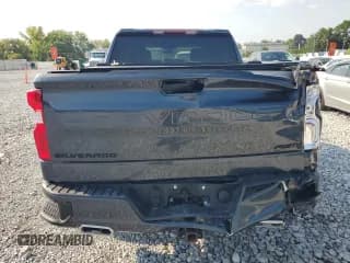 ✅ 2021 Chevrolet Silverado 1500 RST • VIN: 1GCUYEET6MZ348932 • Lot: 68619004. Wystawiony na Copart z przebiegiem 125 130 mil. Bezpłatny archiwum sprzedaży aukcyjnych z USA i szczegółowy raport historii pojazdu na DreamBid. Zdjęcie 6.