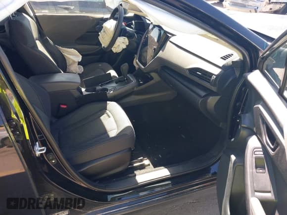 ✅ 2024 Subaru Crosstrek Premium • VIN: JF2GUADCXR8268678 • Lot: 40416891. Listed on IAAI with 15,532 mi. Free auction sales archive from the USA and detailed vehicle history report at DreamBid. Image 5.