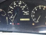 ✅ 2002 Lexus RX 300 • VIN: JTJHF10UX20283582 • Lot: 42402756. Wystawiony na IAAI z przebiegiem 168 936 mil. Bezpłatny archiwum sprzedaży aukcyjnych z USA i szczegółowy raport historii pojazdu na DreamBid. Zdjęcie 7.