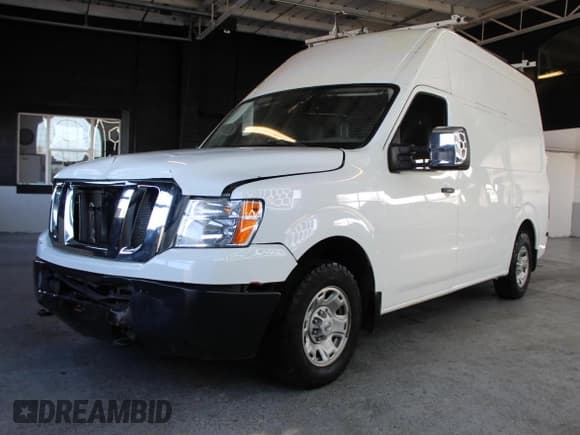 ✅ 2020 Nissan NV Cargo SV • VIN: 1N6AF0LY3LN807377 • Lot: 92641145. Wystawiony na Copart z przebiegiem 72 056 mil. Bezpłatny archiwum sprzedaży aukcyjnych z USA i szczegółowy raport historii pojazdu na DreamBid. Zdjęcie 2.