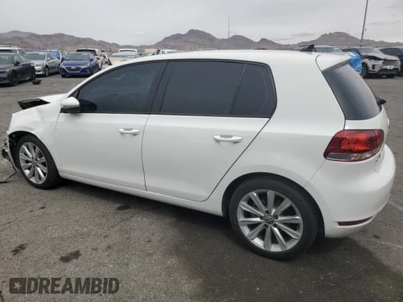 ✅ 2013 Volkswagen Golf TDI w/Sunroof & Nav • VIN: WVWDM7AJ2DW026351 • Lot: 48579975. Wystawiony na Copart z przebiegiem 99 702 mil. Bezpłatny archiwum sprzedaży aukcyjnych z USA i szczegółowy raport historii pojazdu na DreamBid. Zdjęcie 2.