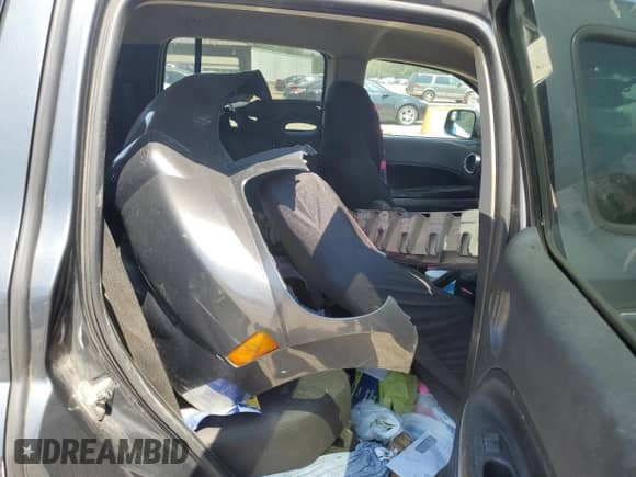 2011 Chevrolet HHR LS с VIN 3GNBAAFW3BS594772, выставлен на аукционе Copart как лот 66181614 с пробегом 163 267 миль миль и Списание • Salvage title. История ставок и продаж доступна на DreamBid. Изображение 11.