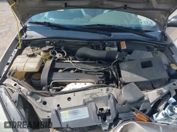 ✅ 2004 Ford Focus SE • VIN: 1FAFP34374W149607 • Lot: 42949262. Listed on IAAI with Not provided. Free auction sales archive from the USA and detailed vehicle history report at DreamBid. Image 10.